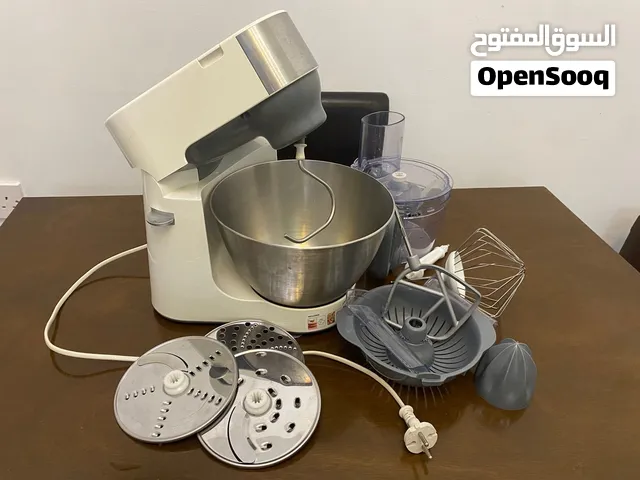 Kenwood mixer with accessories