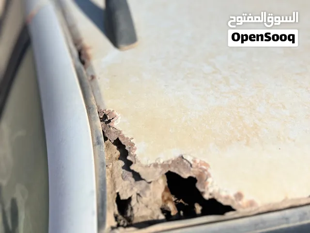 بيجو 406 للبيع طافيه لها فترا تبي برمجة كمبيوتر
