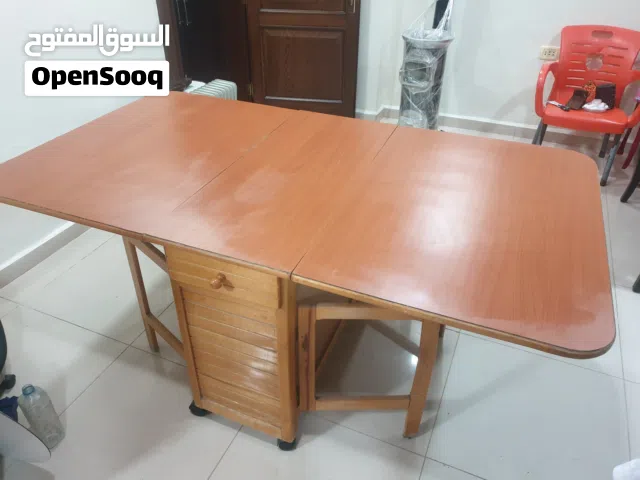 طاولة بتنطوا عالجهتين بتصلح لكل الاستعمالات 70 دولار