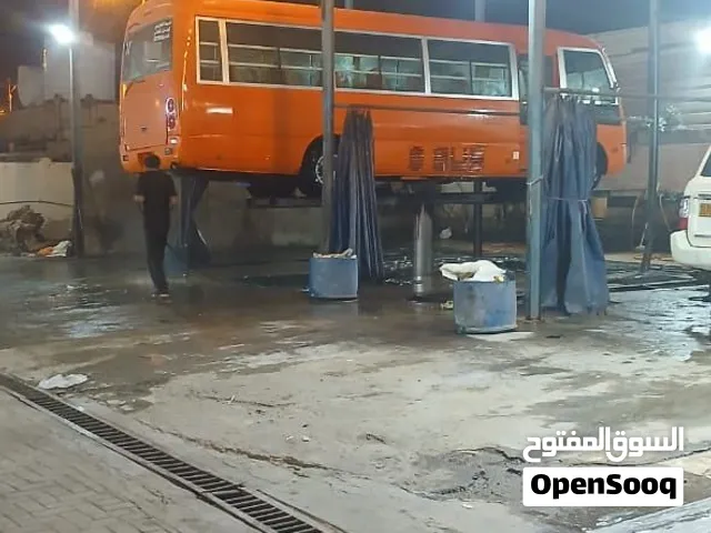 مغسلة سيارات وسجاد مجهزة بالكامل للبيع في البريمي
