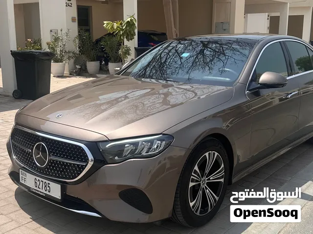 Mercedes E200 Clean title