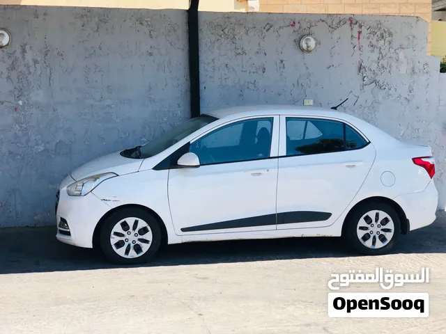 Hyundai grand i10