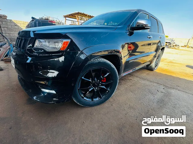 Jeep Grand Cherokee جيب قراند شيروكي 2014 5.7 بدي SRT
