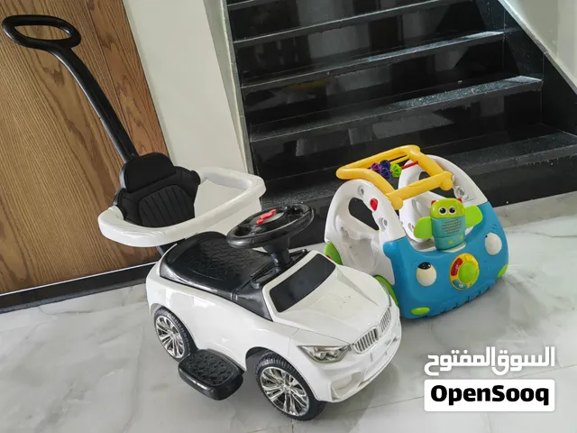 سيارة ومشاية