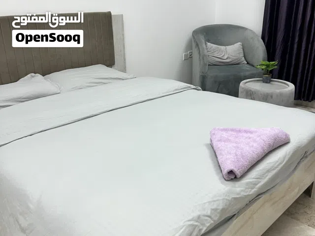 غرف ممتازة بالعذيبة للإيجار اليومي وبسعر ممتاز