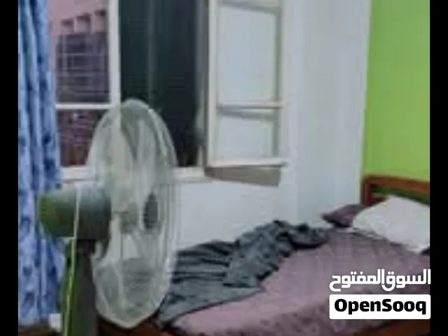 غرفه في سكن مشترك فرن الشباك