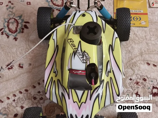 سيارة سباق