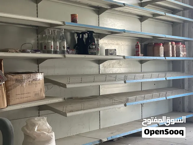 عده سوبرماركت للبيع لحاله ممتازه