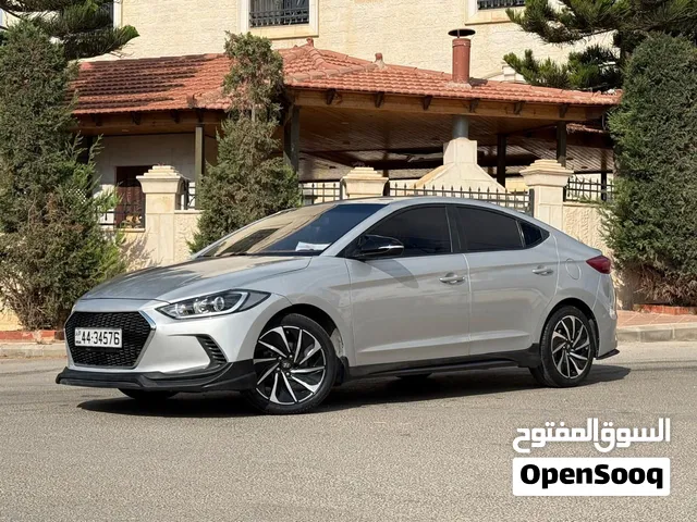 Used Hyundai Elantra in Amman