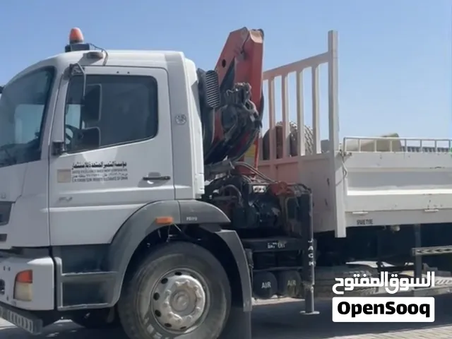 شاحنة ميتسوبيشي فوسو 2018  . 12 طن (هايب) بحالة الوكالة. الممشى فقط 64 الف .بمواصفات PDO جاهزة للعمل