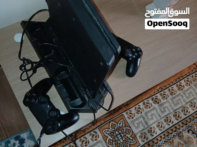 بلايستيشن 4 مساحه اتنين تيرا عليه 40 لعبه معدل