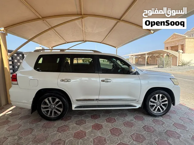 Used Toyota Land Cruiser in Al Batinah