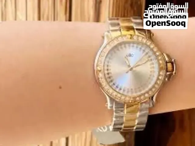 للبيع ساعات