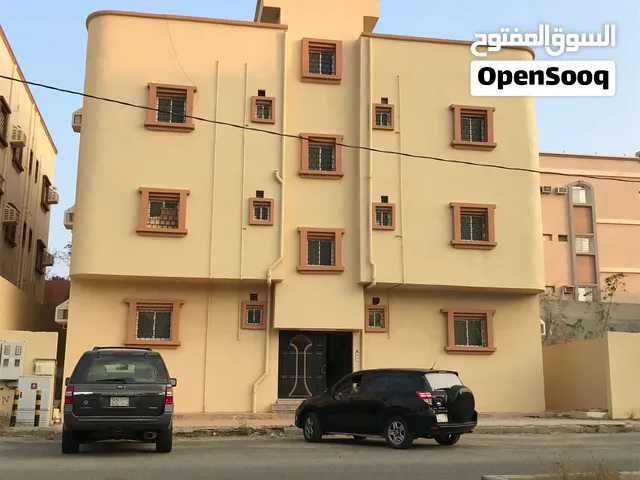 شقة للايجار دور ارضي بالشطيبة