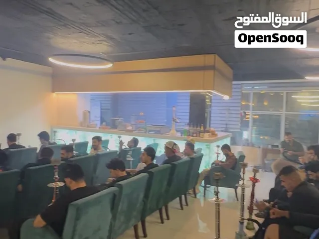 كوفي ومطعم جاهز للبيع كامل من كل شيي وجميع الاحازات
