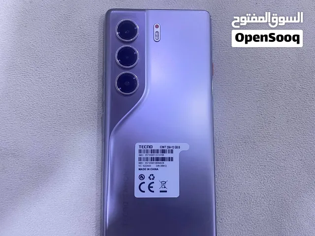مواصفات الجهاز الاسم: TECNO CAMON 40 Pro 5G الموديل: CM7 الذاكرة: 256GB الرام: 12GB فعلية + 12GB RAM