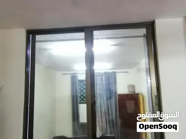 باب المنيوم وكاله