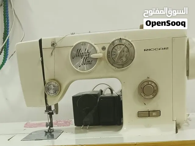 مكينة خياطه ريكر