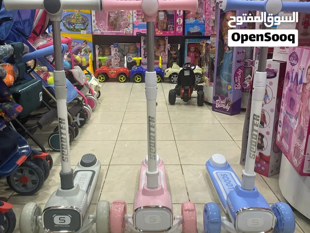 سكوترات أطفال أحدث موديل عظم بالكامل بعدة الألوان وأشكال تتوفر لدينا خدمه التوصيل