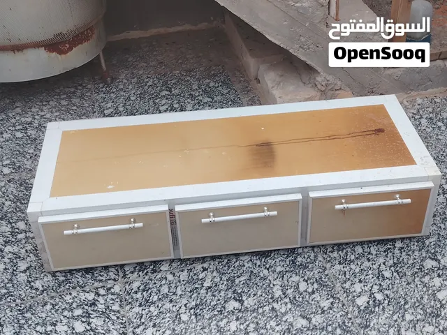 ميز صالون حلاقه تعليگ