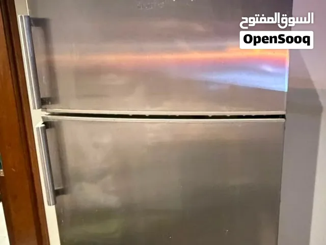 Clean good refrigerator