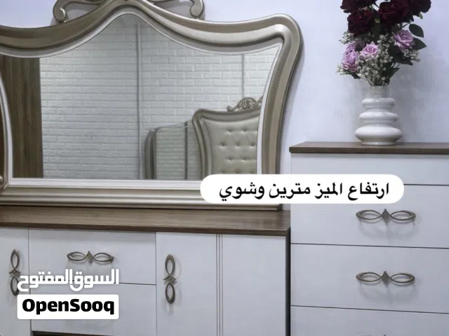 غرفه عرسان صيده ماتتفوت((بربع السعر$ فقط)) غرفه نوم 9قطع خشبيه ضخمه ((نضام ملكي نازك جدا ))