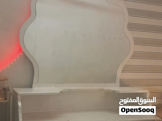 ميز مرايه خشبي عراقي