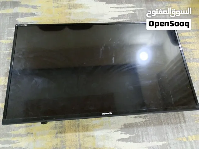 شاشه سكاي ورث 40 بوصه مكسوره الشاشه فقط لا غير موجوده في اربد سعرها 15