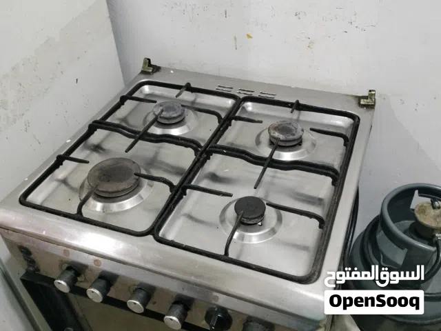 بوتاجاز و اسطوانة غاز ودلاب ألومنيوم بالرخامة وسرير دورين حديد