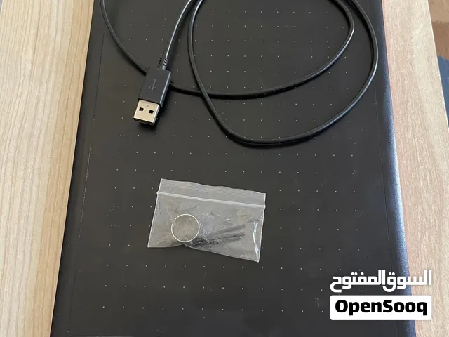 One by Wacom (Medium - CTL-672)