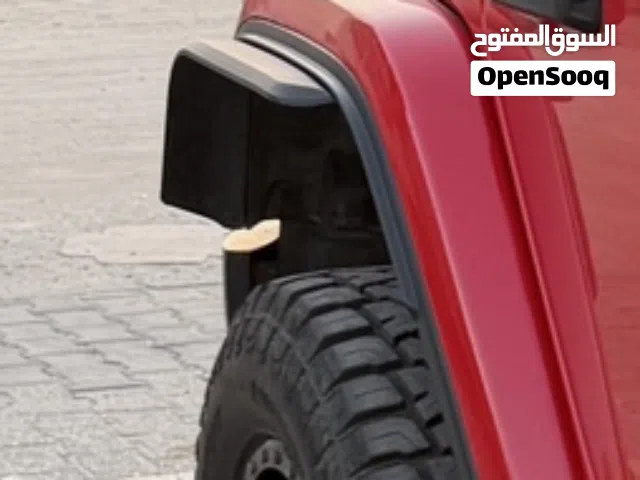 مداقر 4 جهات + الشبك الامامي رانجلر 2019-2026