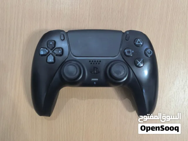 يد بلاي ستيشن 5 سوداء جير مغناطيسي مستعمل نظيف hall effect