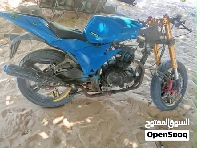 موطو ربي يبارك ميشكي من شي يبي حجا وحدا يلي هيا اسنسله وروح بيه يجري