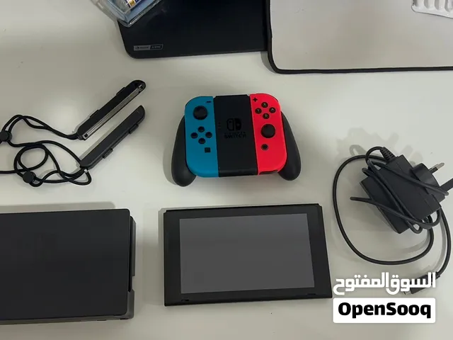 Nintendo Switch V2 - Great Condition