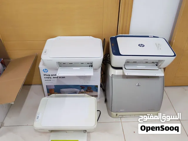 5 طابعات متعددة الوظائف شغالة للبيع.