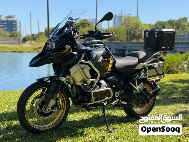 2021 BMW R 1250 GS Adventure for Sale in good and perfect condition wih low miles,no accident record