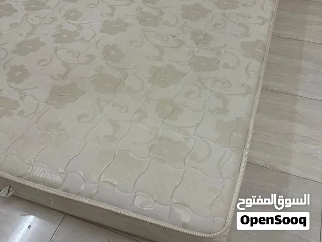 Ur gent king size matress sell expat leaving