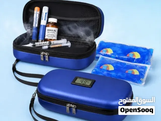 شنطة لتبريد الانسولين وعرض درجة الحرارة
