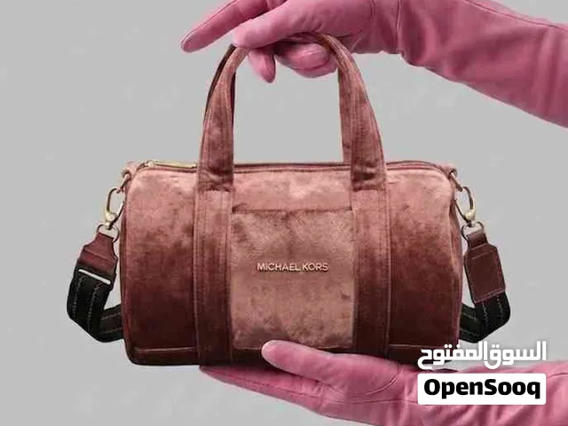 صاك نسائي فخم من قطيفة