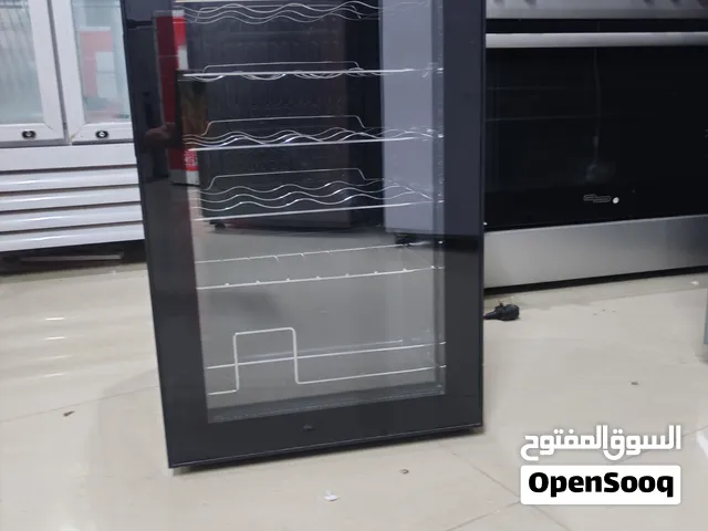 مبرد مشروبات كينوود بضاغط، سعة 67 لتر، مستعمل بحالة جيدة، مع ضمان وتوصيل.