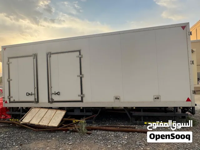 براد للبيع نظيف جدا 6000