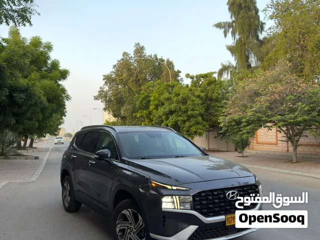 Used Hyundai Santa Fe in Muscat