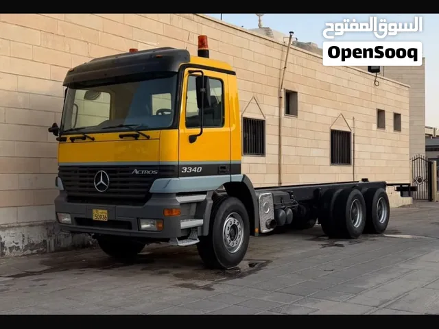 مرسيدس اكتروس للبيع