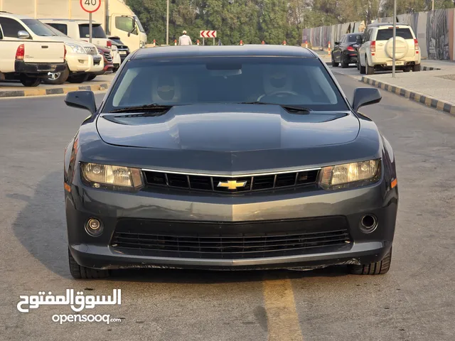 شفروليه كومارو 2015 قمه بلنظافه وارد بحاله ممتازه مواصفات RS V6 جاهزه للتسجيل والاستخدام