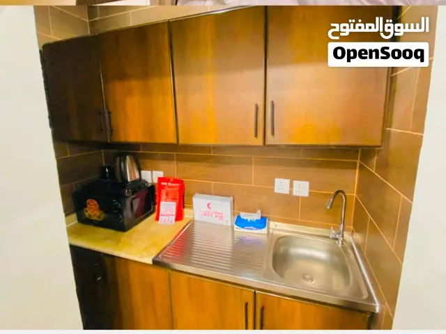 شقق فندقية مفروشة فاخرة للإيجار اليومي في جدة  حي المروة – شارع حرا