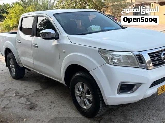 نيسان نيفارا 2016 بيك اب خليجي مرخصة بنزين أوتوماتيك بحالة جيدة