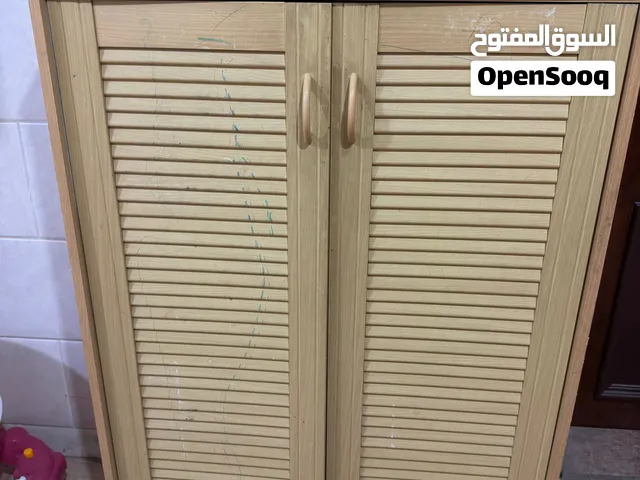 خزانه احذية كبيره