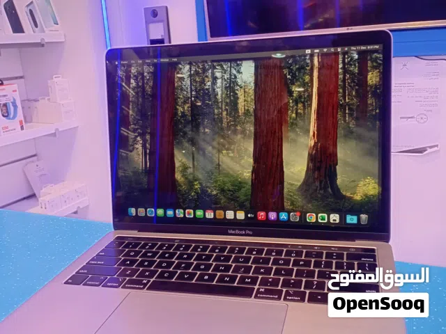 Macbook pro 13-inch 2019 four thunderbolt  i7 16gb/1Tb with the touch bar