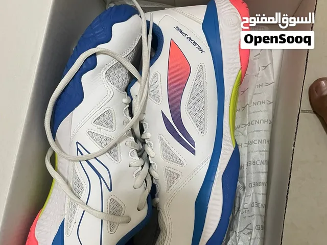 Lining shoe for sale size 43