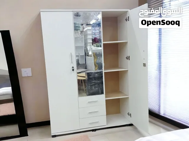 دولاب 3 ضلفة راقى جدا وهيساعد فى البيت جدا خامات ممتازة وهو الاعلى مبيعات ومطلوب جدا ومتاح توصيل لبا
